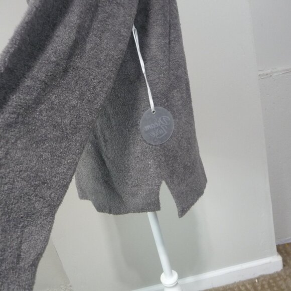 SOUTHERN SHIRT CO. DREAMLUXE TURTLENECK SWEATER - Picture 9 of 10